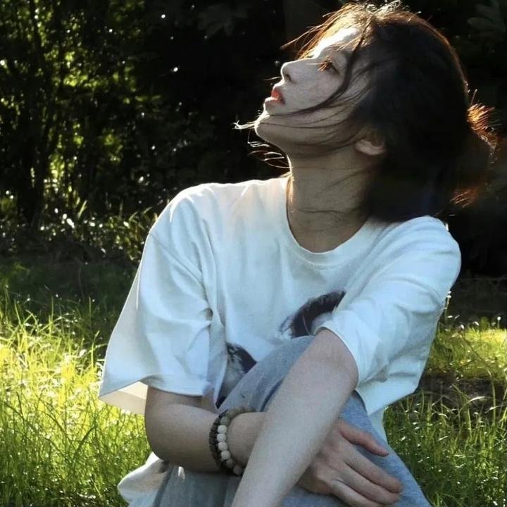 全知干预视角